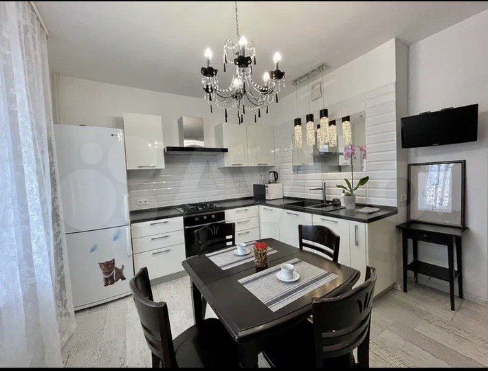 2-к. квартира, 70 м², 3/9 эт.