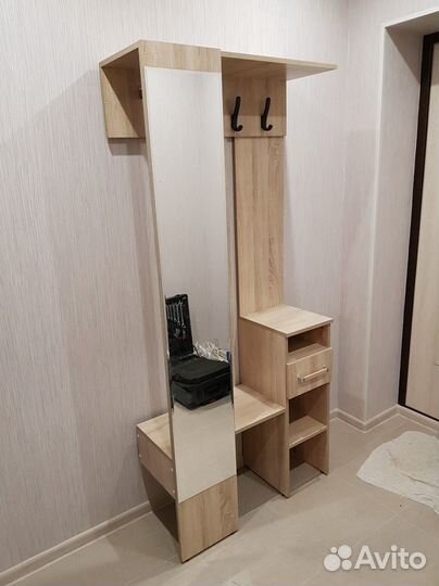 Прихожая Лига