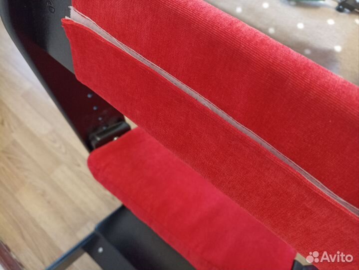 Растущий стул и корректор осанки