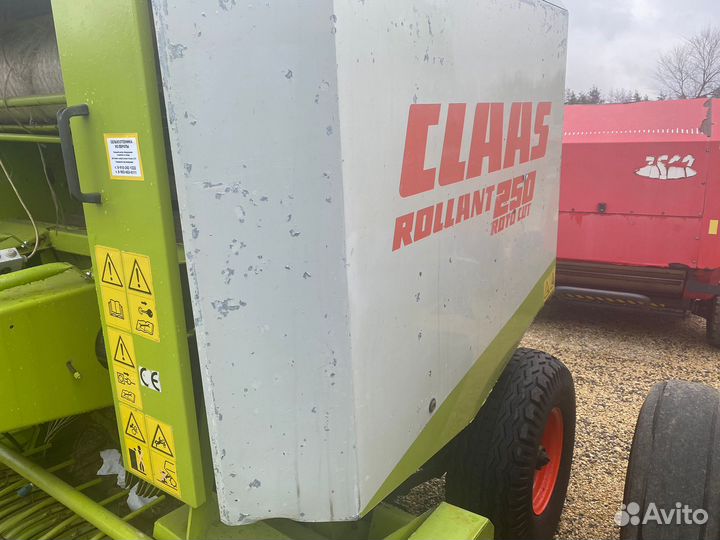Пресс-подборщик Claas Rollant 250, 2004