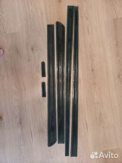 Молдинги на двери ваз 2110