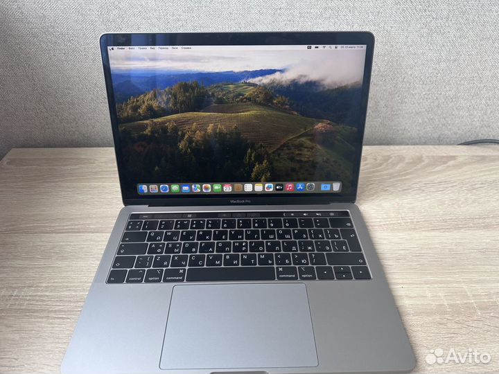 Macbook pro 13 2019 touch bar
