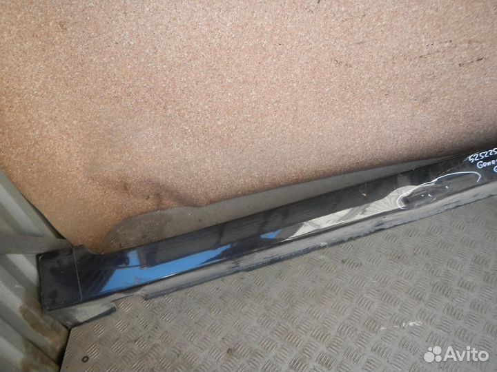 Накладка на порог (наружная) Genesis G90