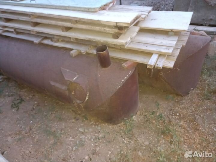 Емкость (понтон)