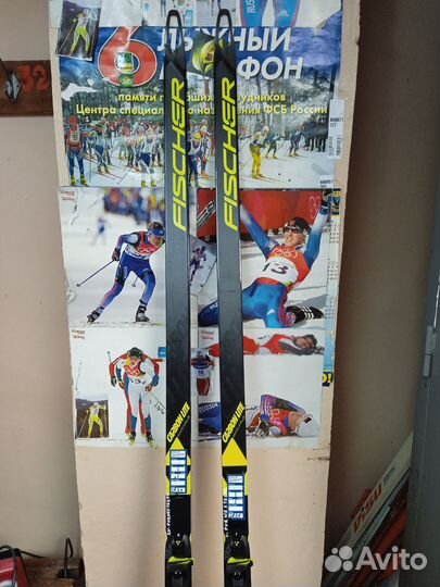 Гоночные беговые лыжи Fisher carbon lait 186