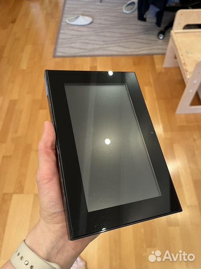 Электронная фоторамка Digma