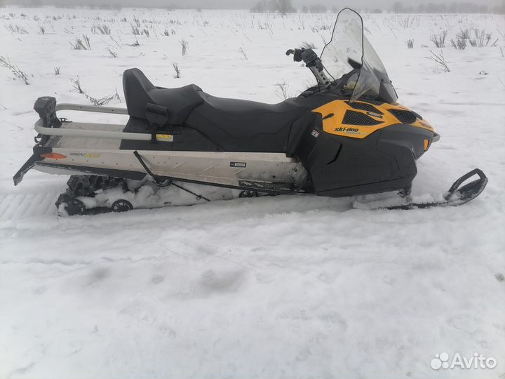SKI DOO tundra 550