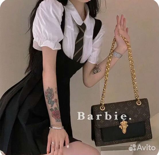 Женский комплект из плиссированной юбки и топа