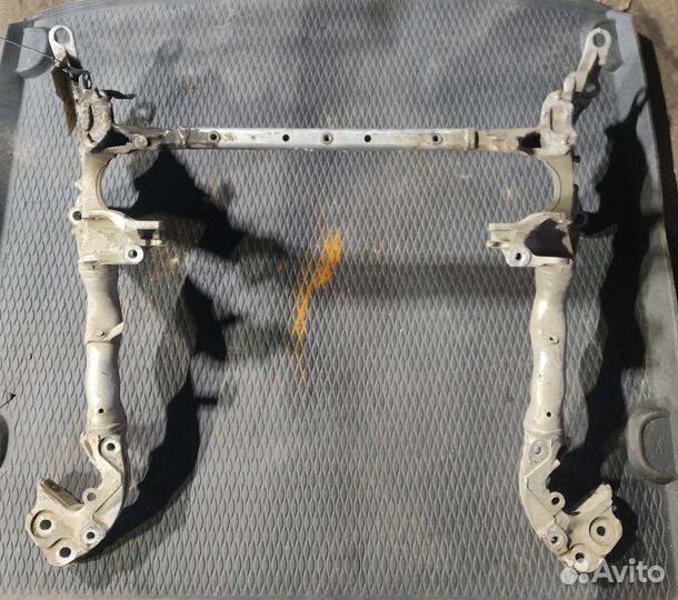 Подрамник передний Audi A5 8t