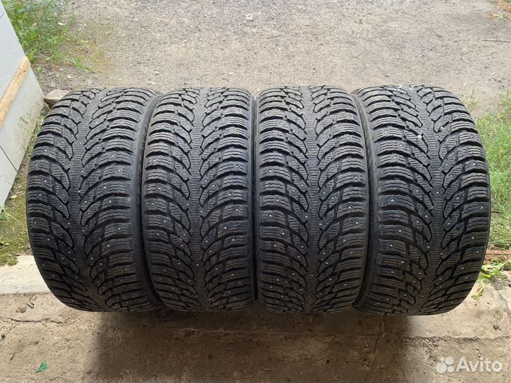 Nokian Tyres Hakkapeliitta 9 SUV 275/40 R20