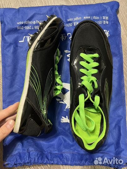 Легкоатлетические шиповки