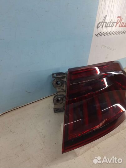 Фонарь задний правый Audi Q8 светодиодный