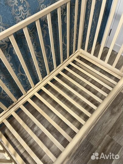 Кроватка детская