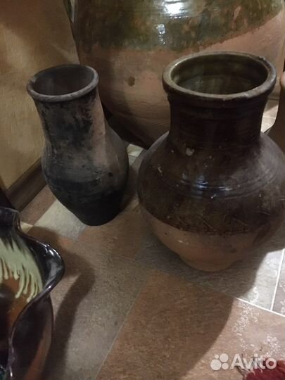 Крынка, коромысло, керосиновая ла