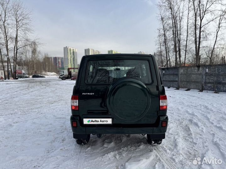 УАЗ Patriot 2.7 МТ, 2011, 62 000 км