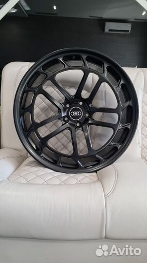 Кованые диски R21 для Audi A8 в наличии