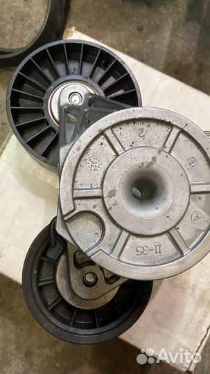 Натяжитель приводного ремня Jeep Grand Cherokee WJ