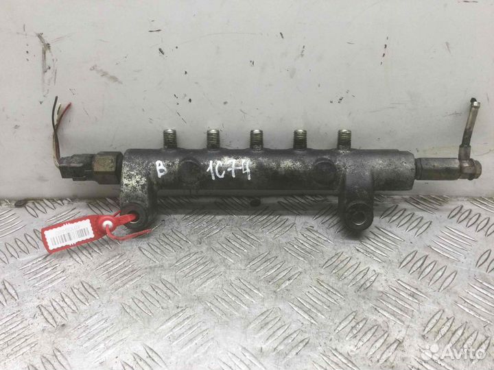 Топливная рампа Nissan X-Trail справочно; 175208H8