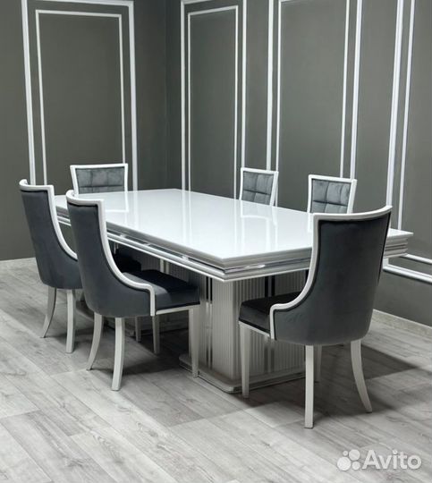 Комплект стол стулья