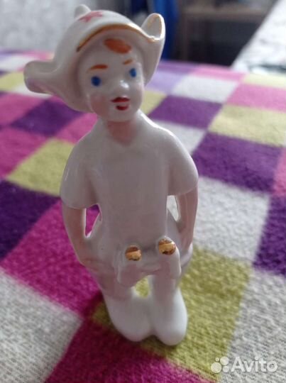 Фарфоровые статуэтки времен СССР