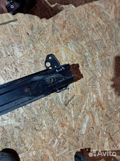 Kia rio 3 усилитель бампера неориг