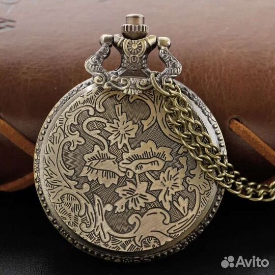 Коллекционные карманные часы на цепоке