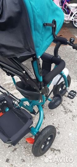 Новый Велосипед трехколесный с ручкой