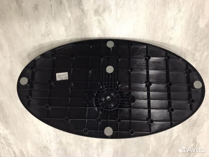 Настольный кронштейн для телевизора (подставка)