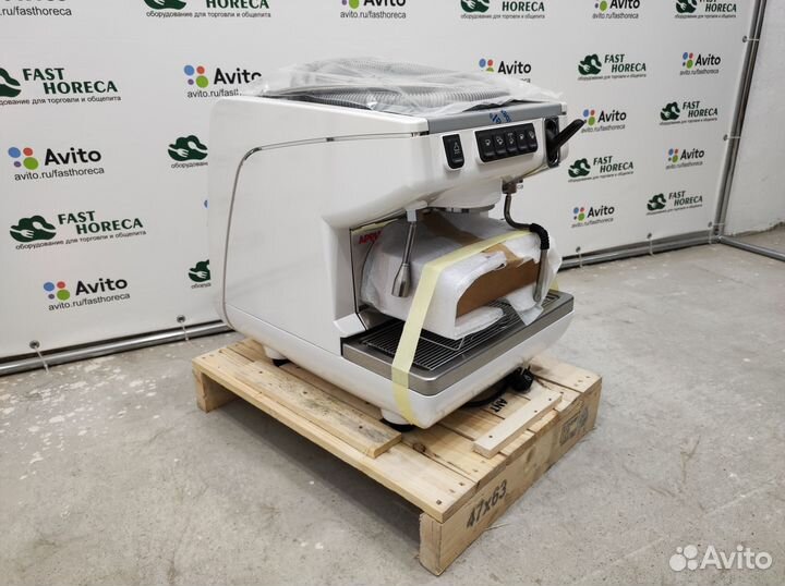 Кофемашина Nuova Simonelli Appia life 1gr V