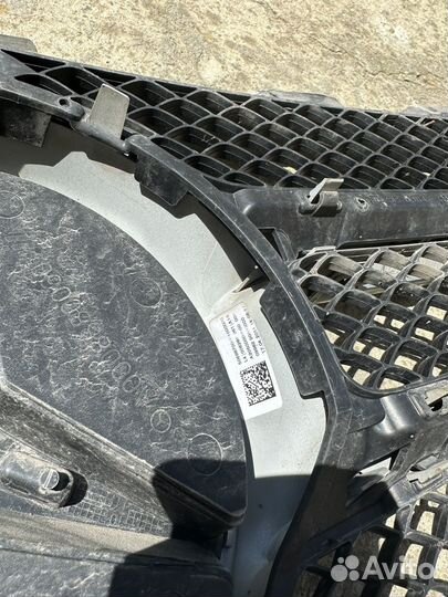Решетка радиатора mercedes w205 оригинал