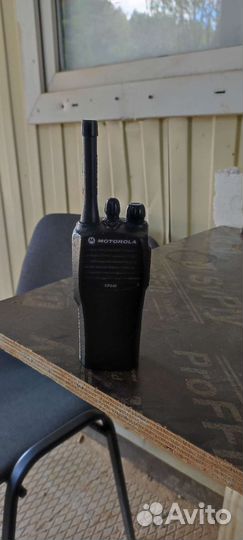 4 рации motorola cp040
