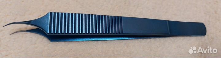 Титановый пинцет