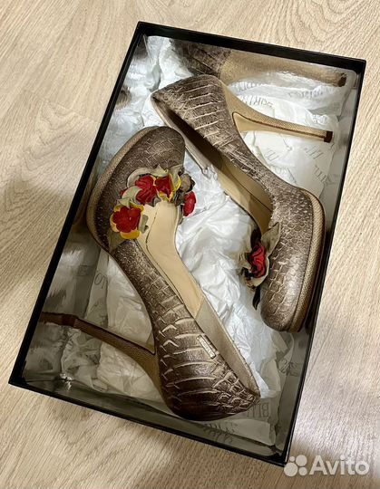 Женские туфли loriblu 38