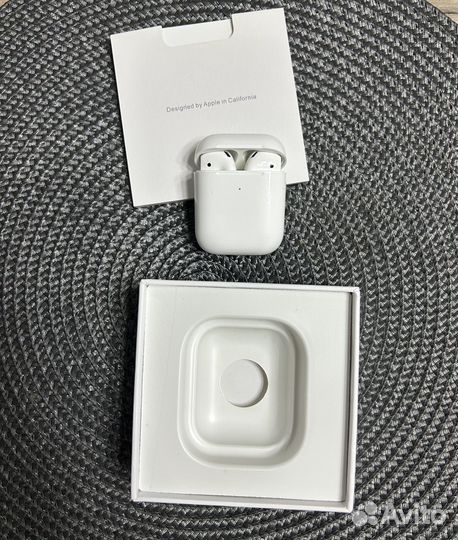 Наушники AirPods wireless charging case