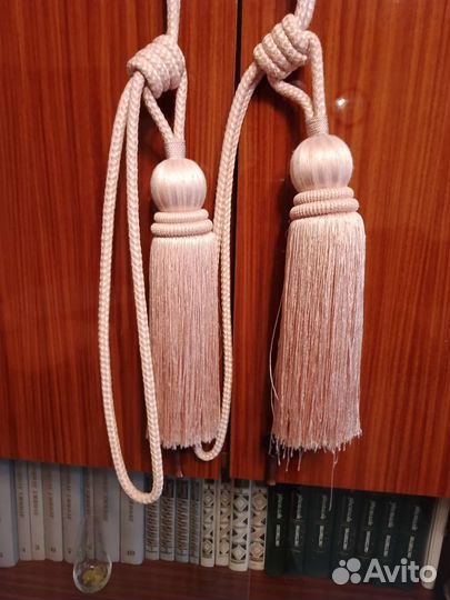 Прихваты для штор