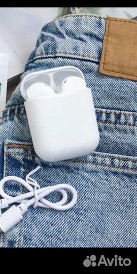 Продаю новые беспроводные наушники