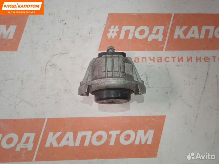 Подушка крепления двигателя левая BMW 3 13981112GE
