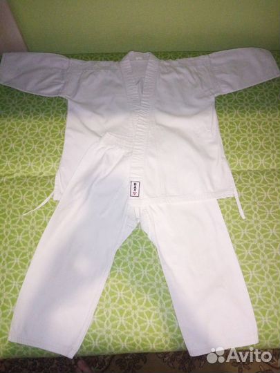 Продаю кимоно детское