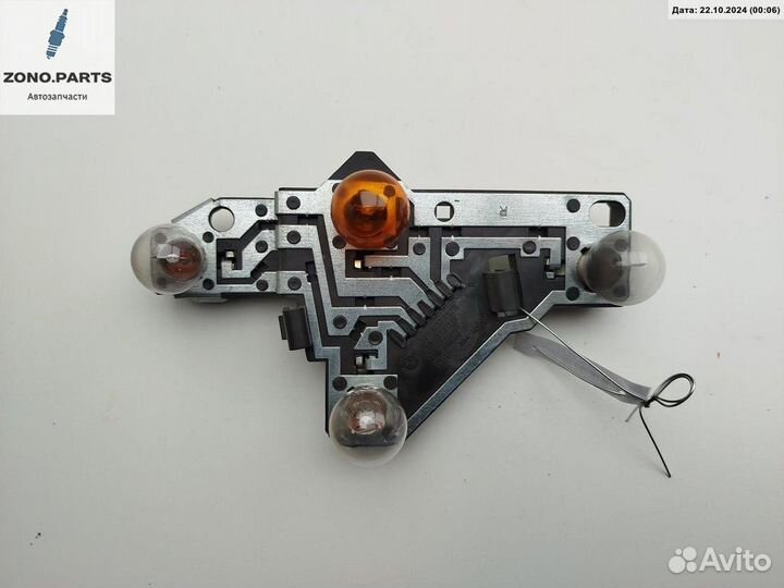 Плата фонаря заднего правого 6924510 на BMW 1 E81/E87 (2004-2012)