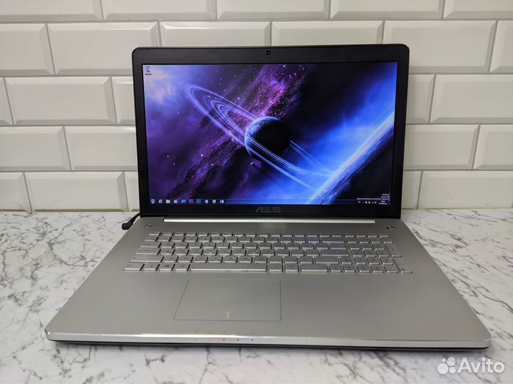 Ноутбук Asus Core i7+SSD+HDD