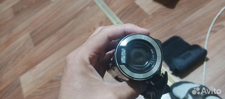 Видеокамера sony