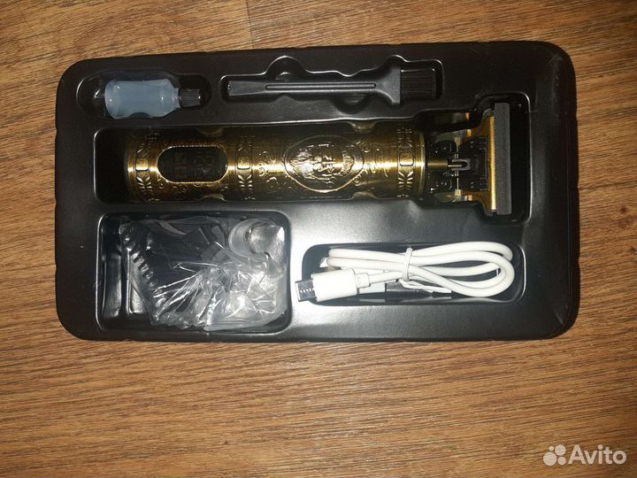 Триммер для бороды новый