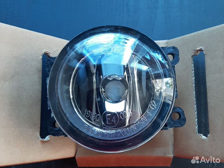 Противотуманка передняя