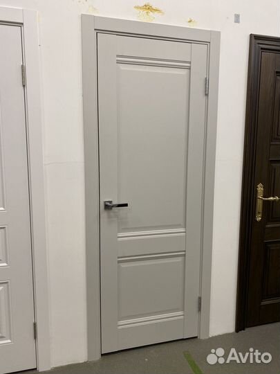 Двери межкомнатные новые серые