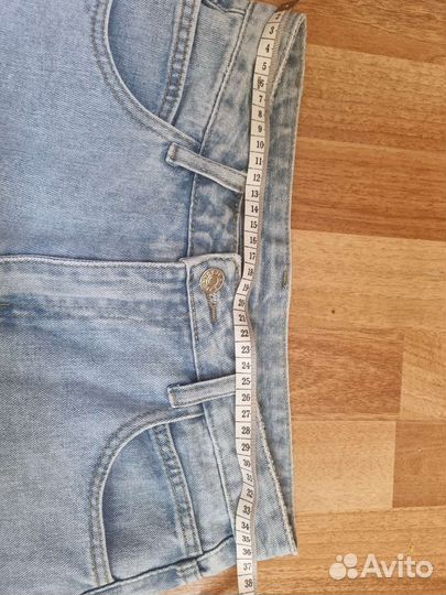 Шорты-бермуды женские р 42