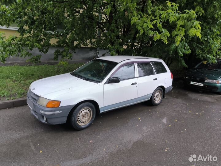 Nissan AD 1.3 AT, 1999, 199 999 км
