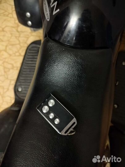 Детский квадроцикл на аккумуляторе б/у