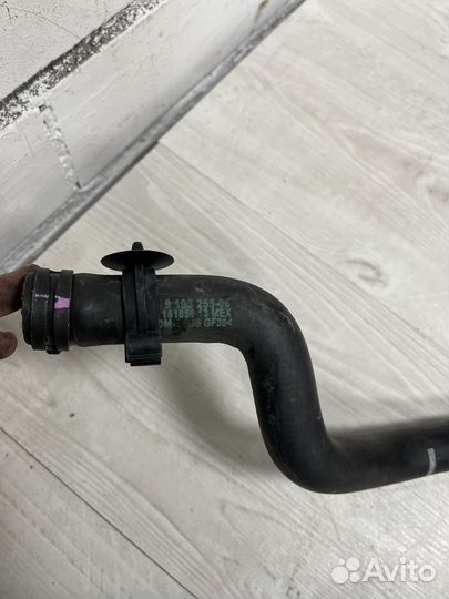 Возвратный шланг системы охлаждения BMW X3 F25