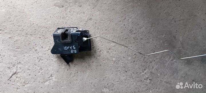 Замок двери передней правой renault sandero