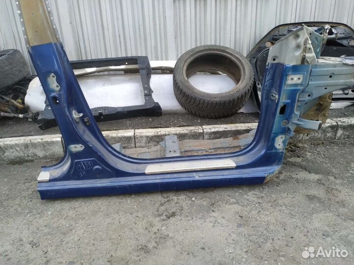 Порог правый solaris